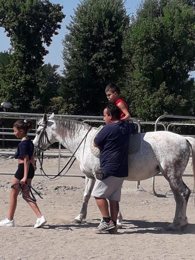 B&B La Staffa Aquino Εξωτερικό φωτογραφία