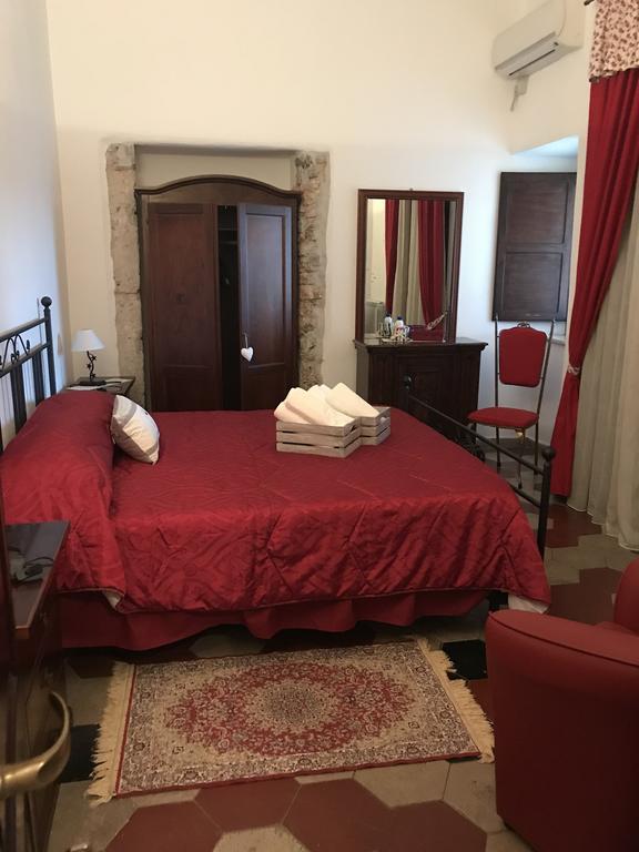 B&B La Staffa Aquino Εξωτερικό φωτογραφία