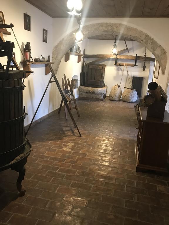 B&B La Staffa Aquino Εξωτερικό φωτογραφία